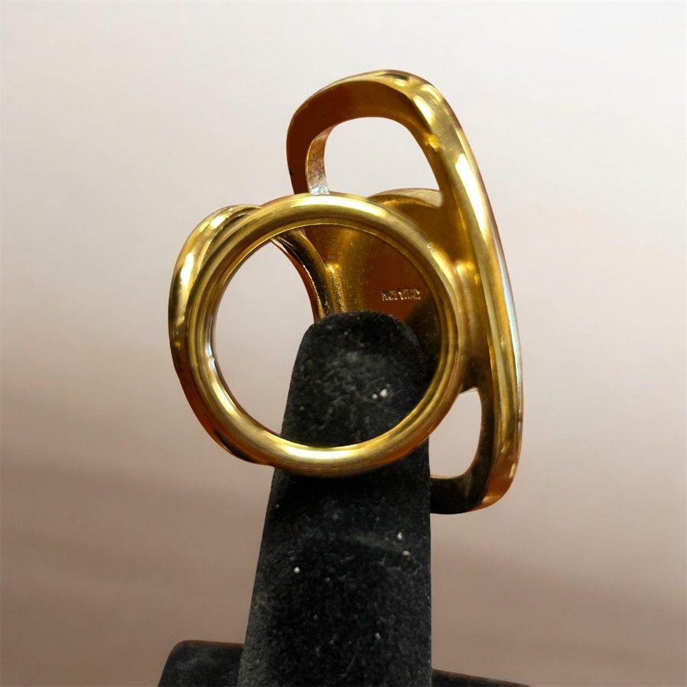 Salvatore Ferragamo Vintage Gold Scarf accessory. - Picture 3 of 5